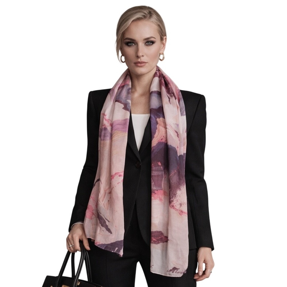 Claudia Doring Baz Germaine Krull Les Amies Cashmere Modal Oblong Scarf